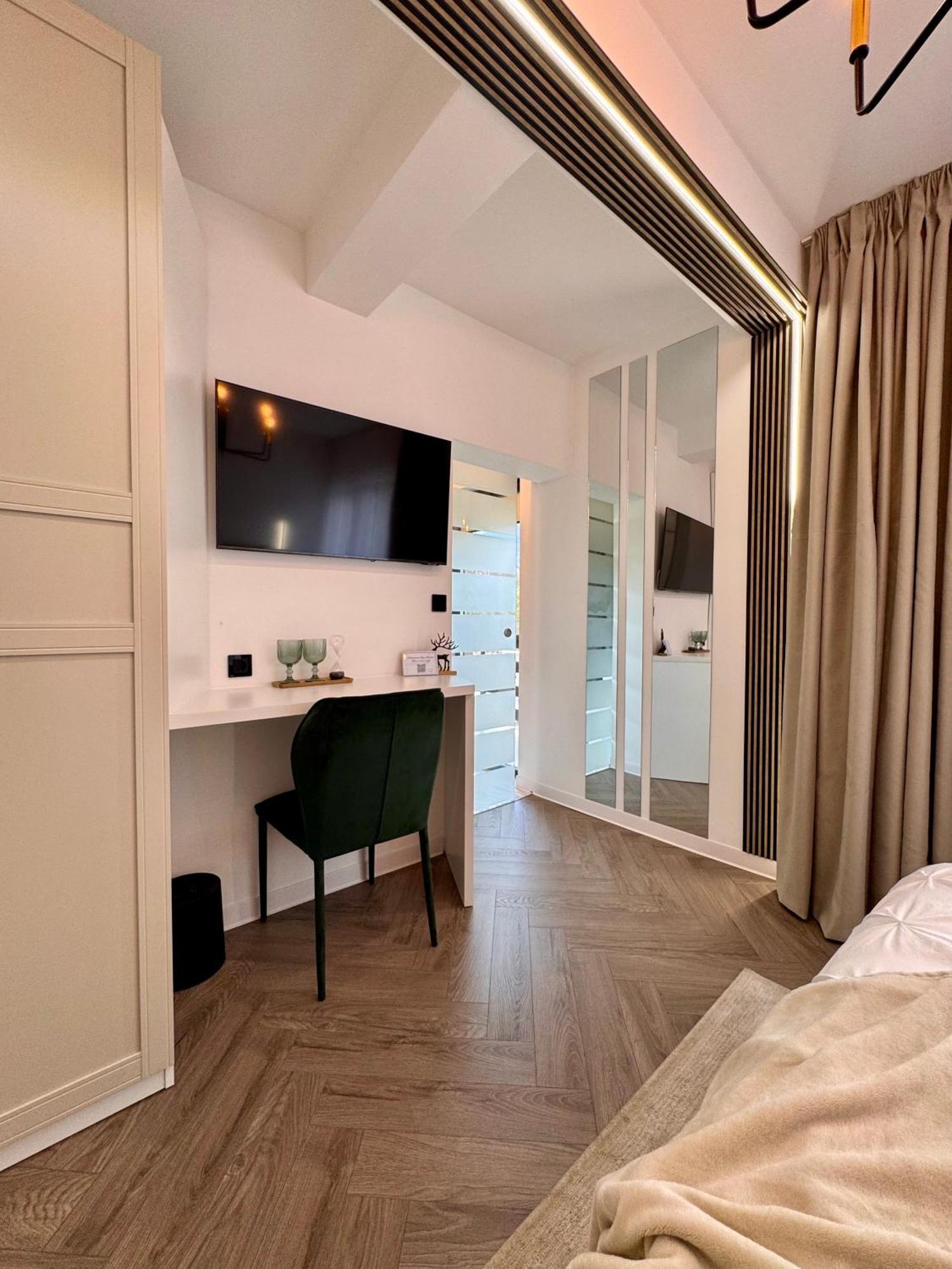 Greg Rooms Sinaia Buitenkant foto
